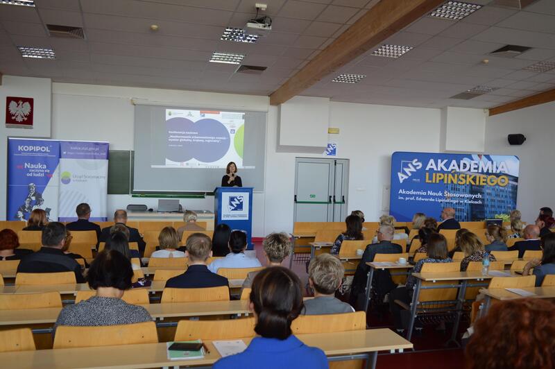 Powiększ obraz: Zdjęcie z Konferencji Naukowej Monitorowanie zrównoważonego rozwoju