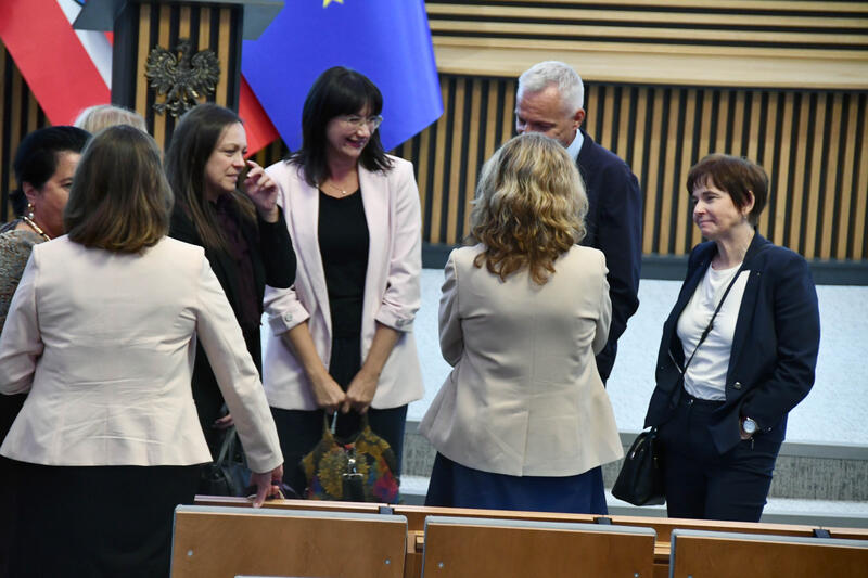 Powiększ obraz: Uczestnicy konferencji naukowej „Potrzeby społeczne w świetle zmian demograficznych zdjęcie 28