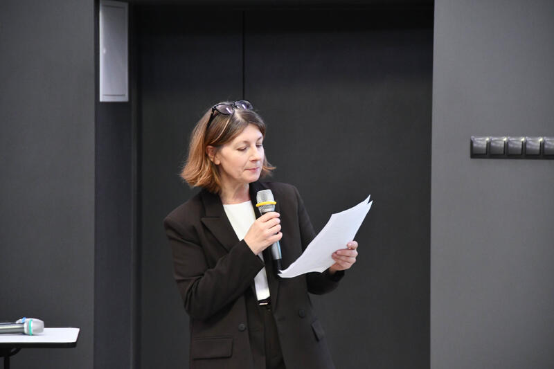Powiększ obraz: Uczestnicy konferencji naukowej „Potrzeby społeczne w świetle zmian demograficznych zdjęcie 29